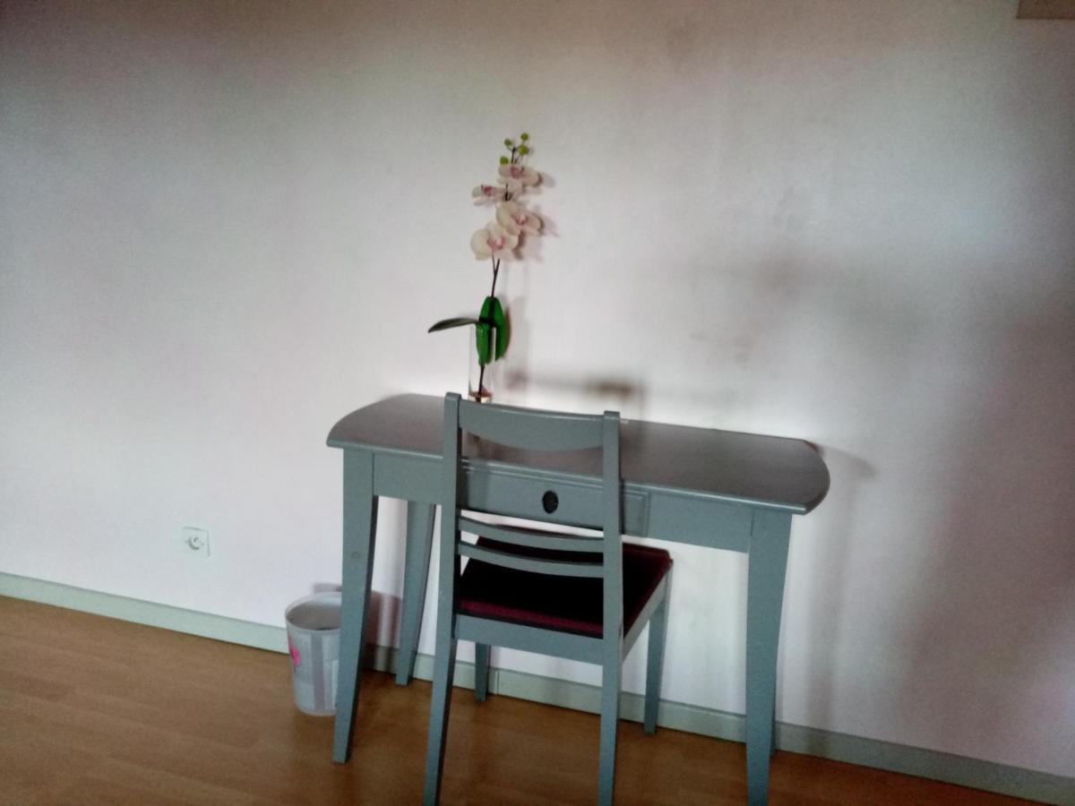 Les Tourterelles Bed & Breakfast Chabournay Bagian luar foto