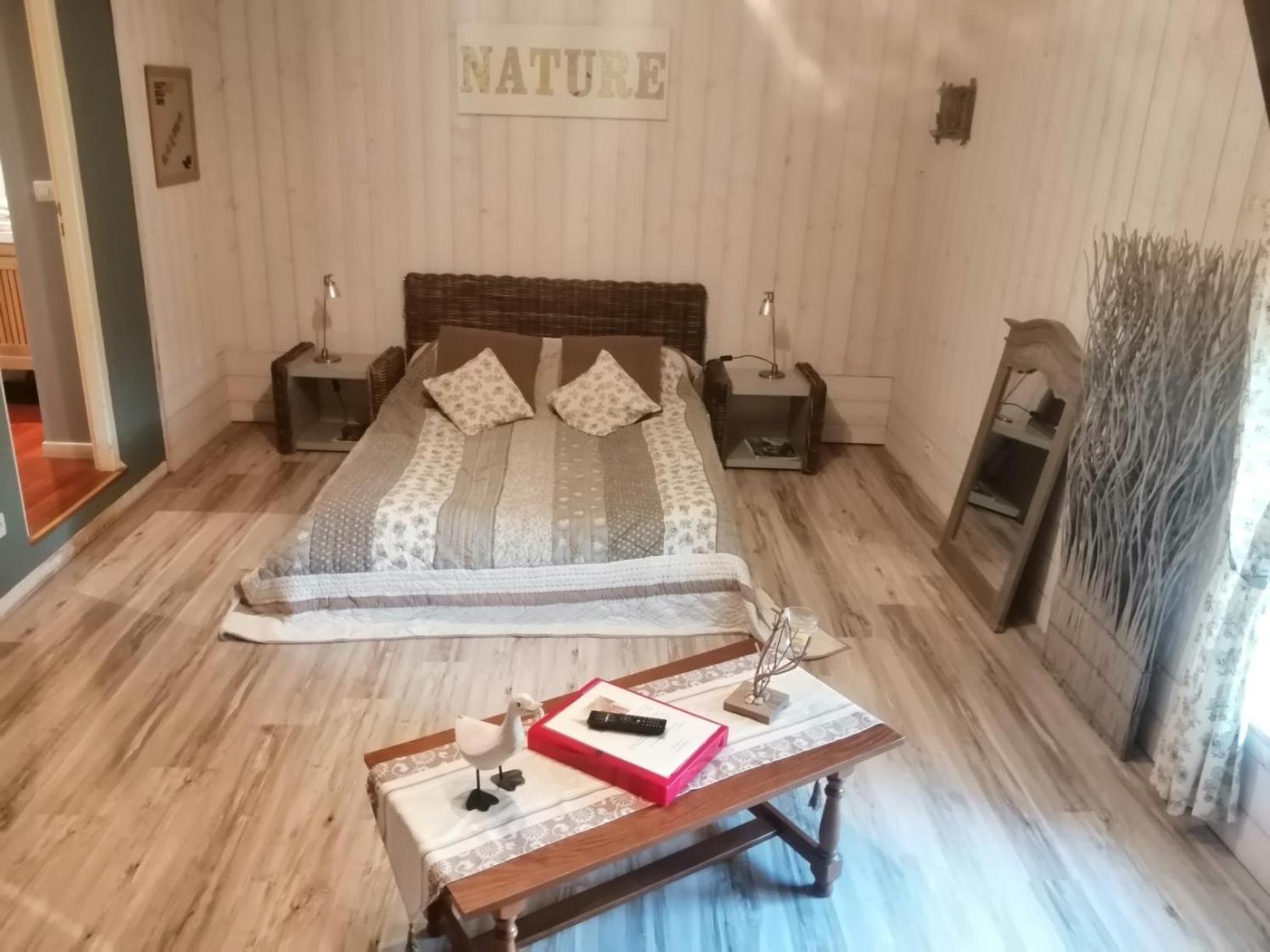 Les Tourterelles Bed & Breakfast Chabournay Bagian luar foto
