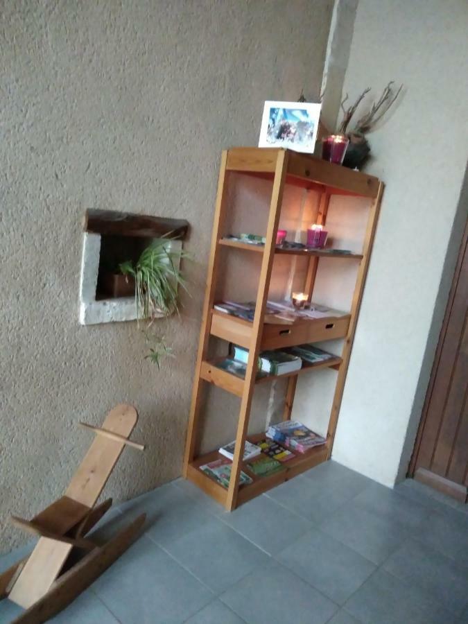 Les Tourterelles Bed & Breakfast Chabournay Bagian luar foto