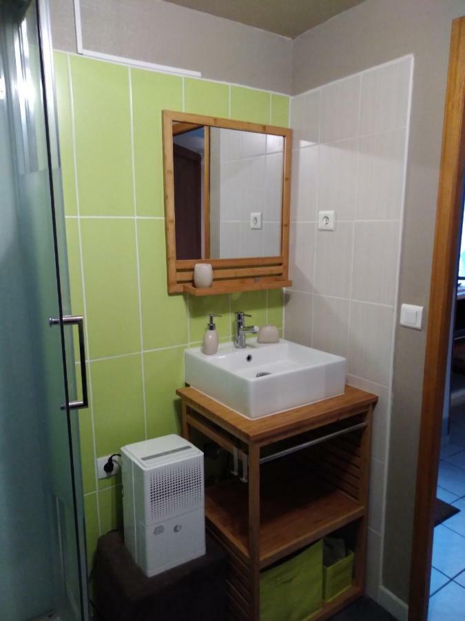 Les Tourterelles Bed & Breakfast Chabournay Bagian luar foto